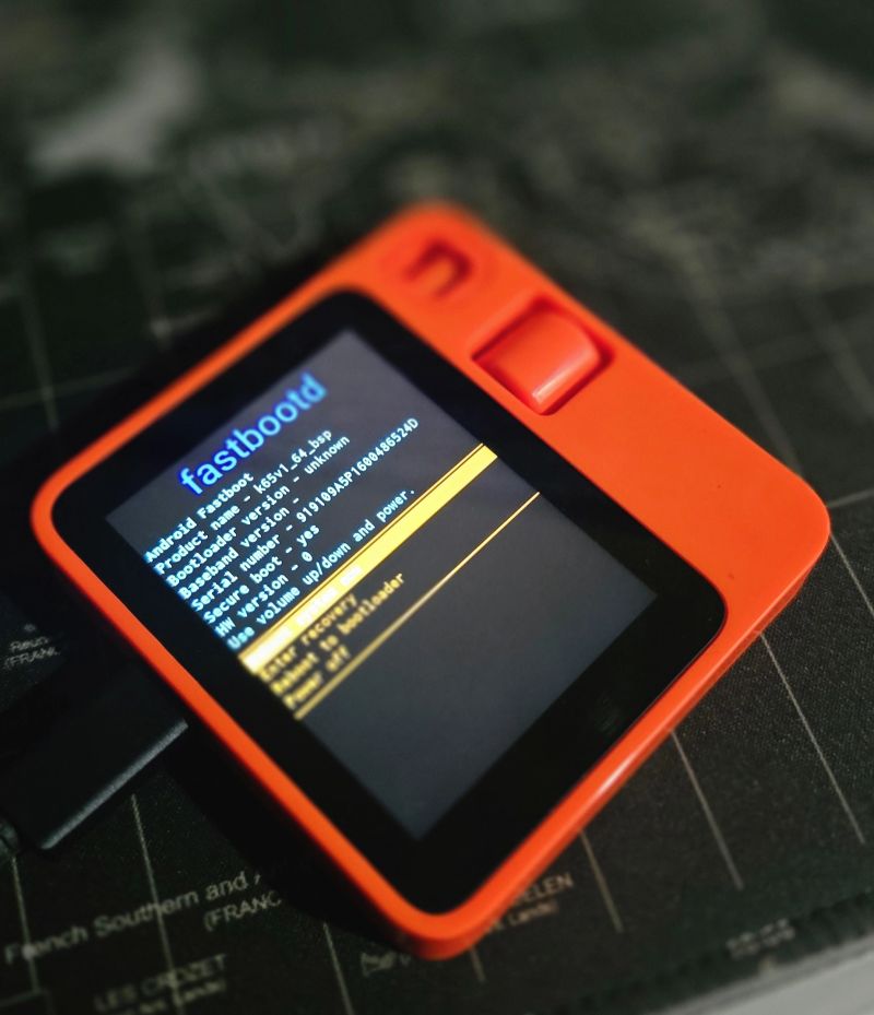 The R1 sitting in fastbootd, product name k65v1_64_bsp